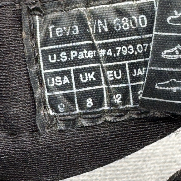 Teva Hurricane Men’s Size 9 Hiking Sandals Spider Rubber Outdoor Trail - Picture 13 of 15